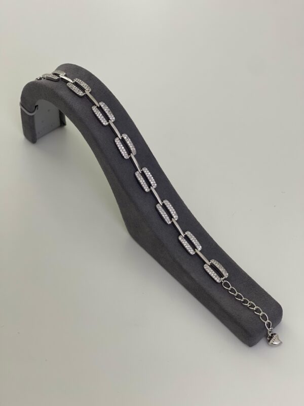 Белегзија 20021