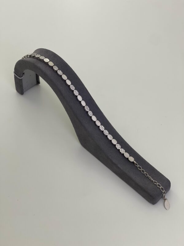 Белегзија 20025